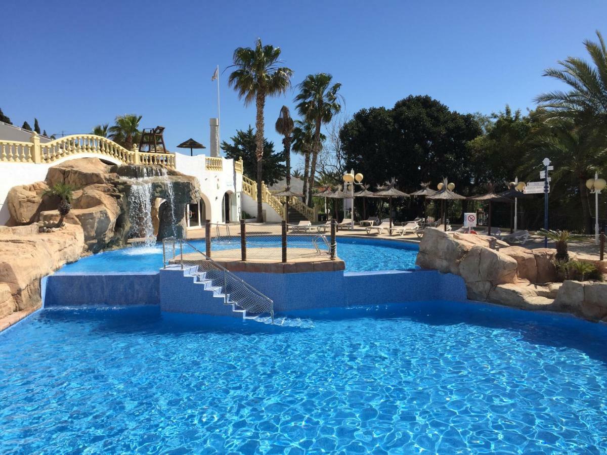 Bungalow Imperial Кальпе Екстер'єр фото
